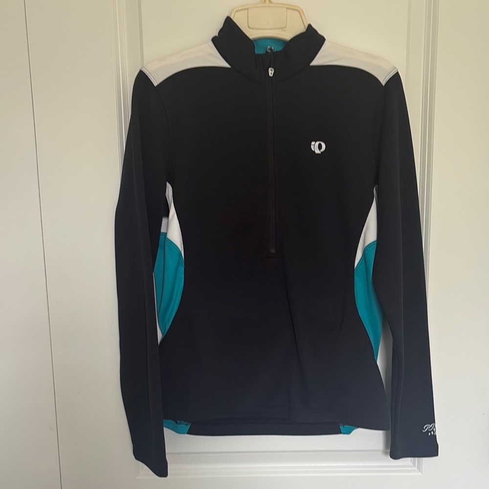 Pearl Izumi Black and Teal 1/2 Zip Long Sleeve Top‎